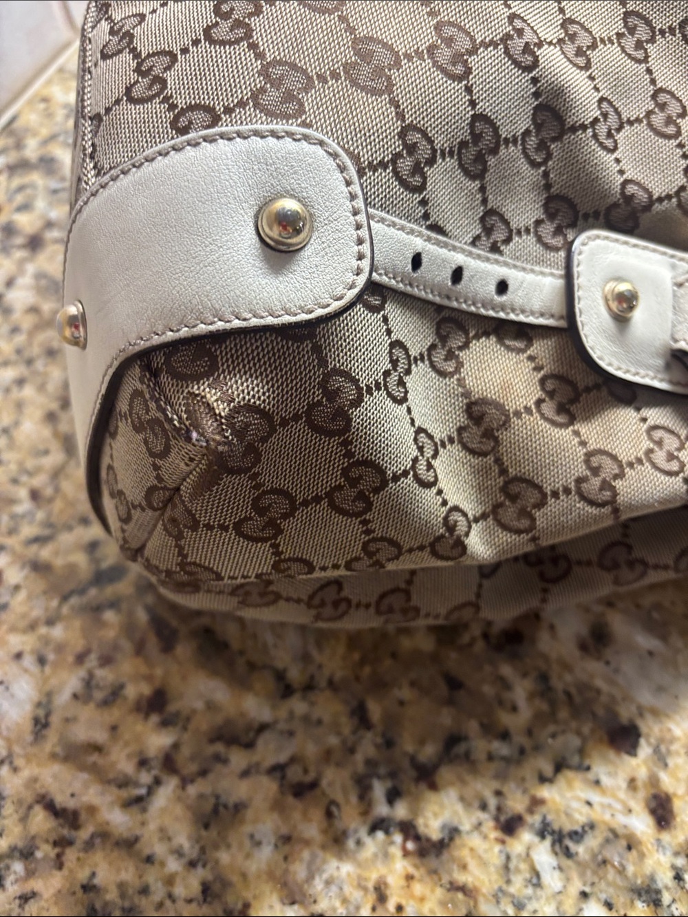 Vintage Gucci Beige Monogram Shoulder Bag with Cream Braided Handles. - Picture 11 of 13